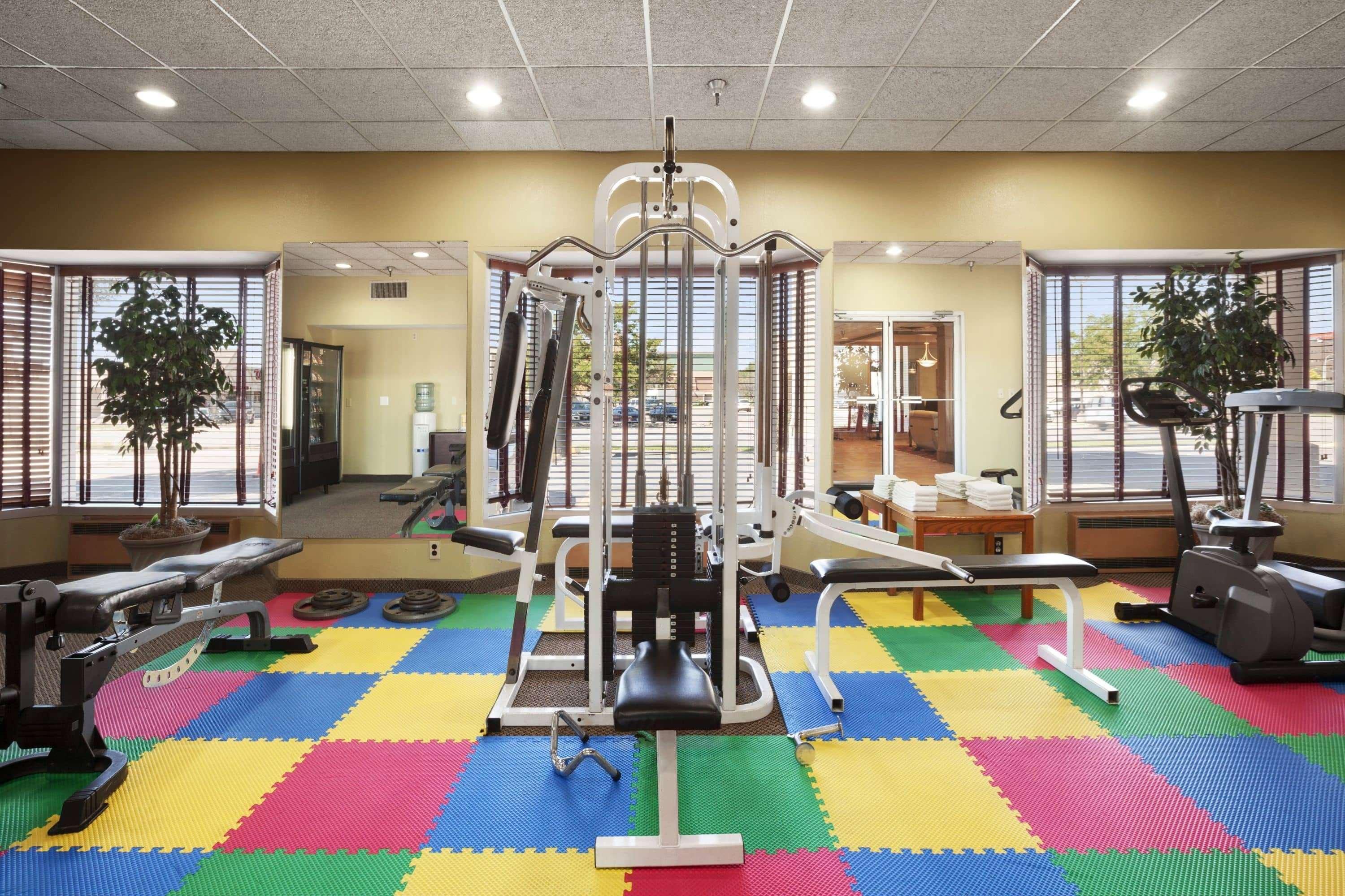 Ramada By Wyndham Sioux City Exterior photo